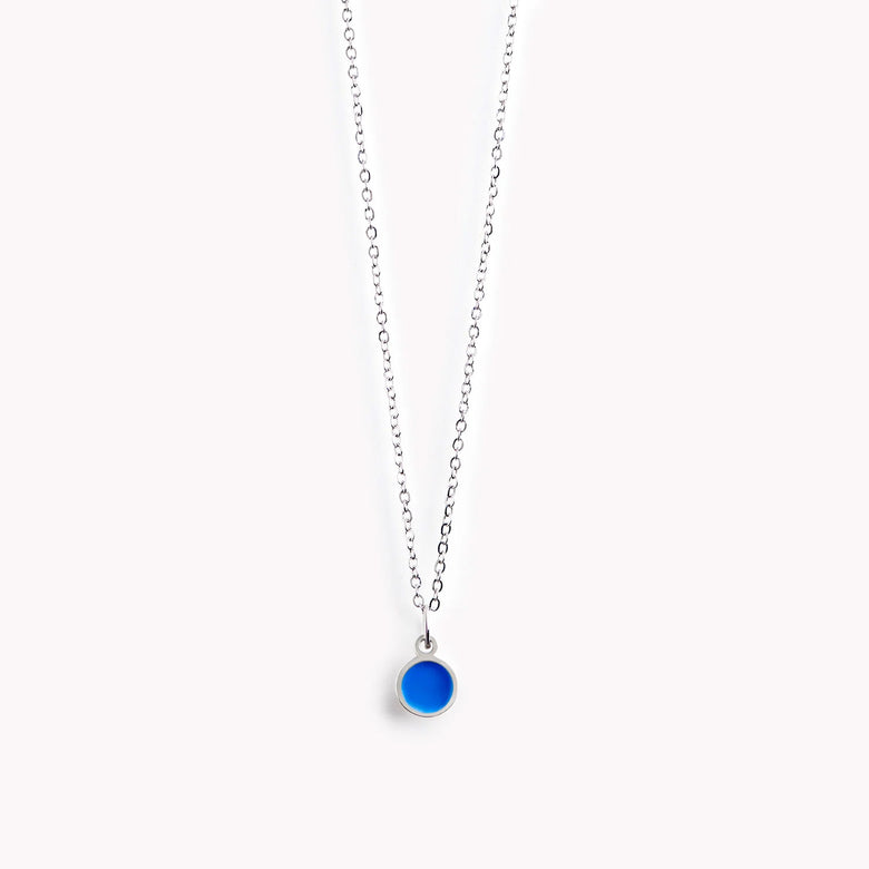 Enamel small circle pendant - blue