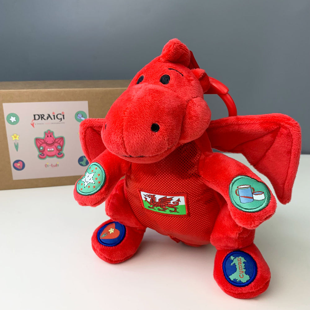 Draigi - Welsh singing dragon soft toy by Si-Lwli