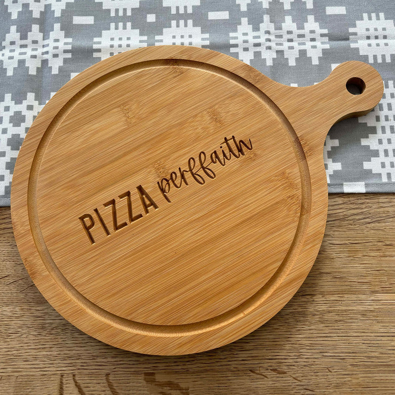 Pizza perffaith bamboo board