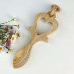 Hand&nbsp;crafted wooden Welsh lovespoon featuring a heart and links