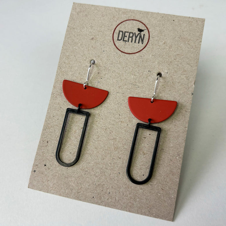 Semi circle earrings - red and black