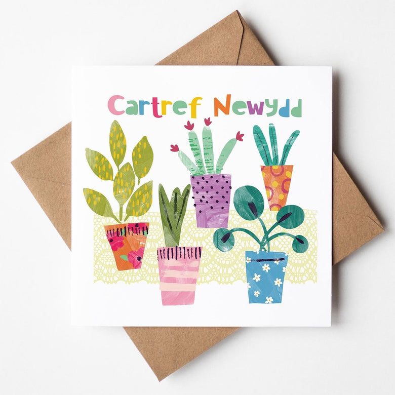 Cartref newydd card