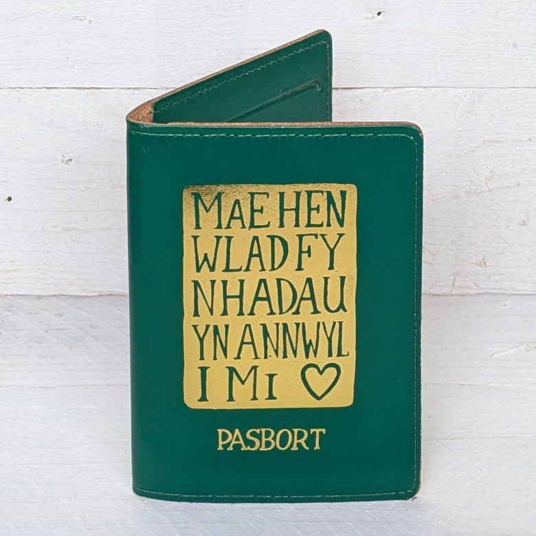 Gorchudd pasport lledr - gwyrdd