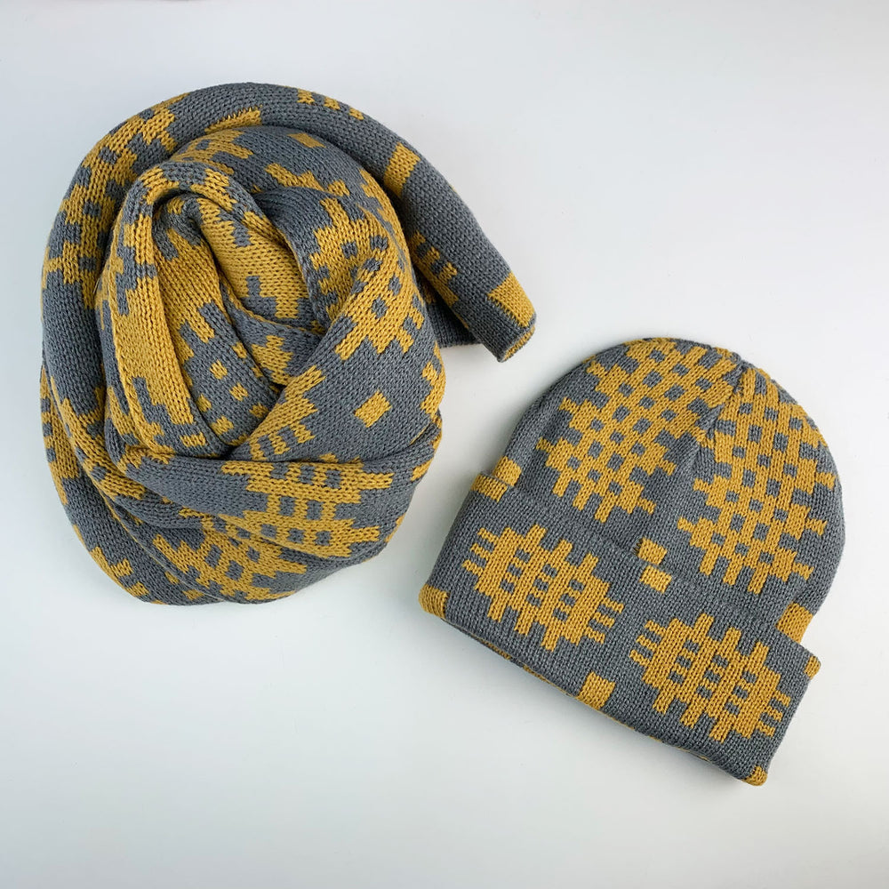 Welsh blanket hat & scarf set - mustard