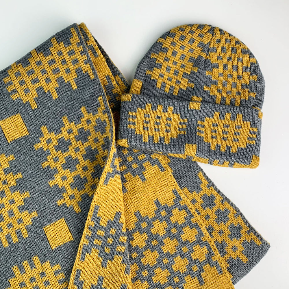 Welsh blanket hat & scarf set - mustard