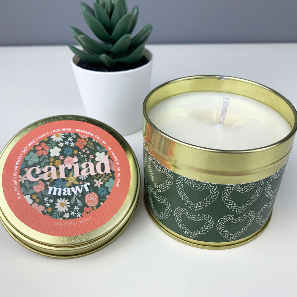 Cariad mawr candle - floral posy