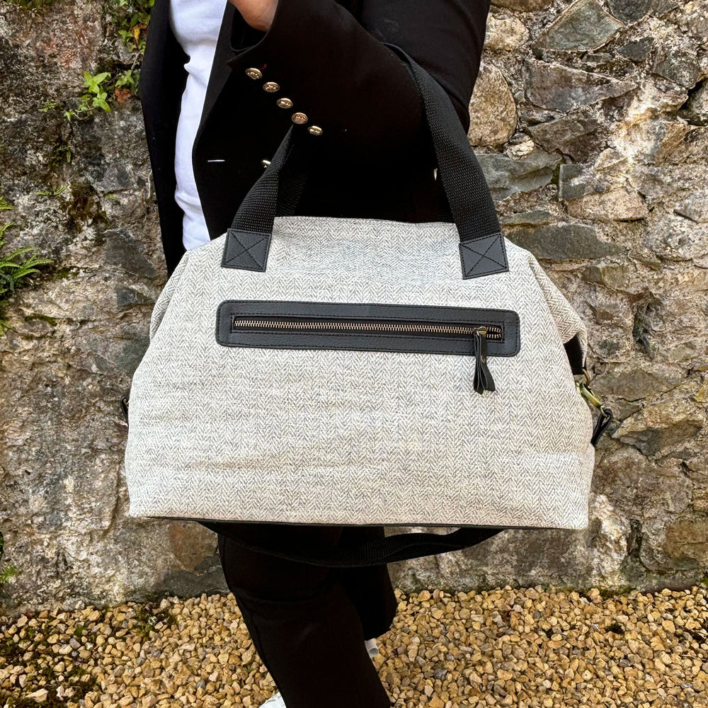 tweed weekend bag featuring silver grey herringbone wool made in Wales by Tweedmill