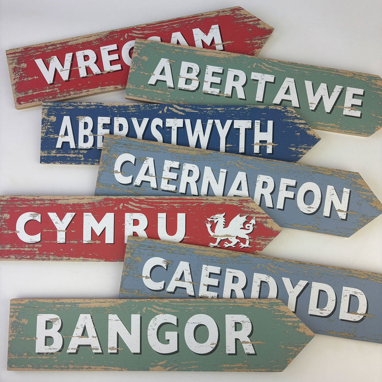 Caernarfon Welsh Sign | Welsh Prints and Art | Adra