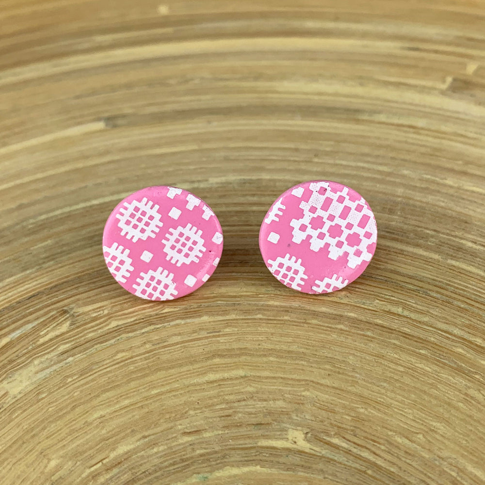 Welsh blanket print stud earrings - pink