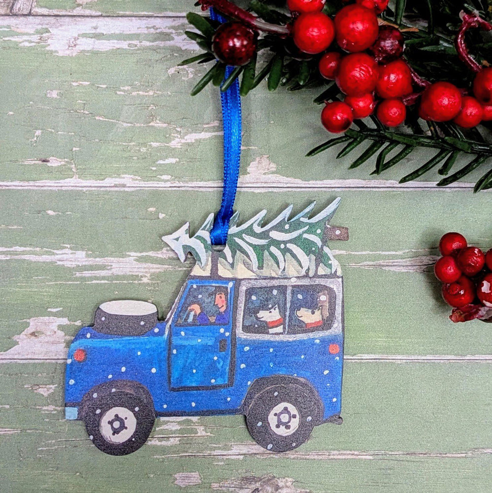 Landrover Christmas decoration by Lizzie Spikes for Driftwood Design