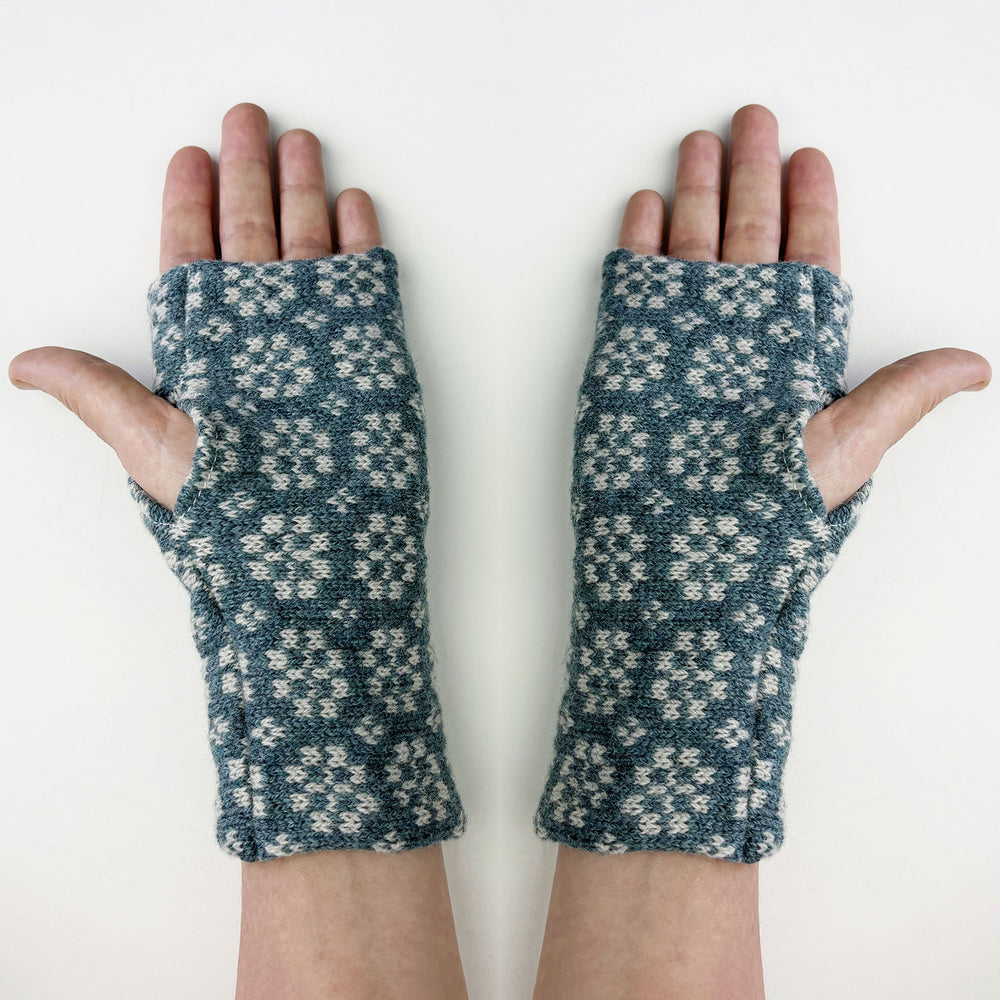 Dinas tapestry wool fingerless gloves