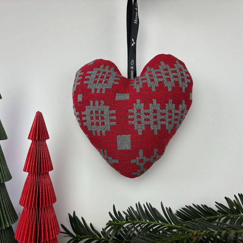 Large Welsh blanket heart decoration - red