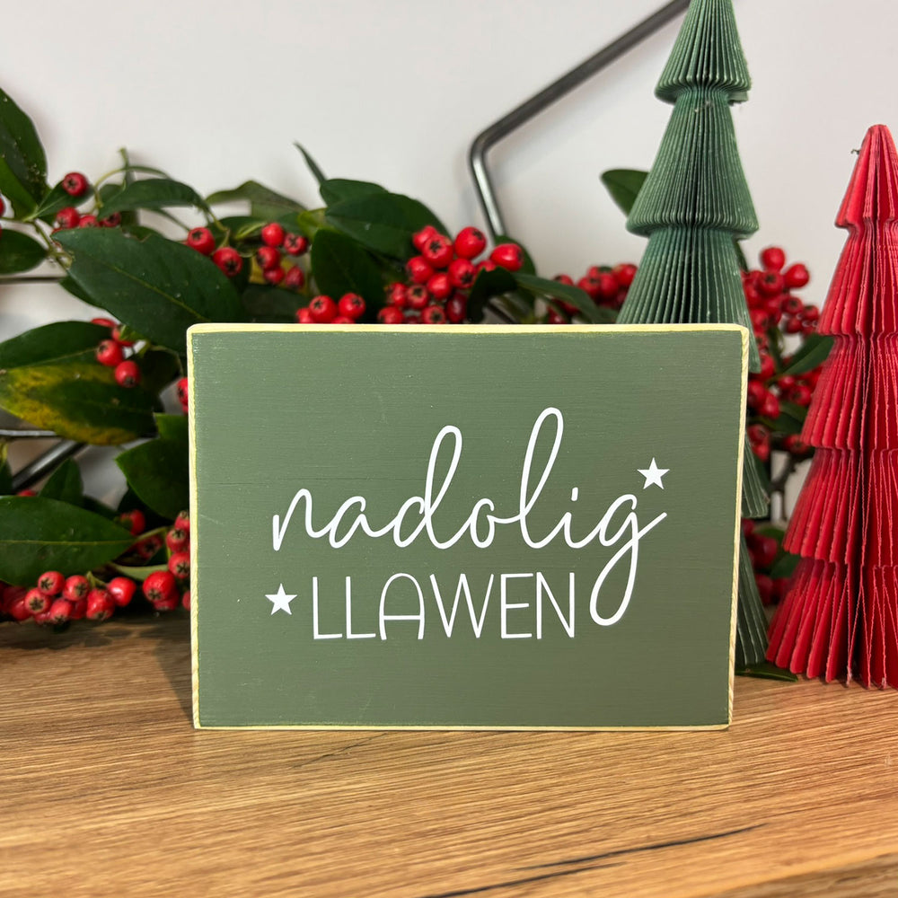 Nadolig Llawen block sign