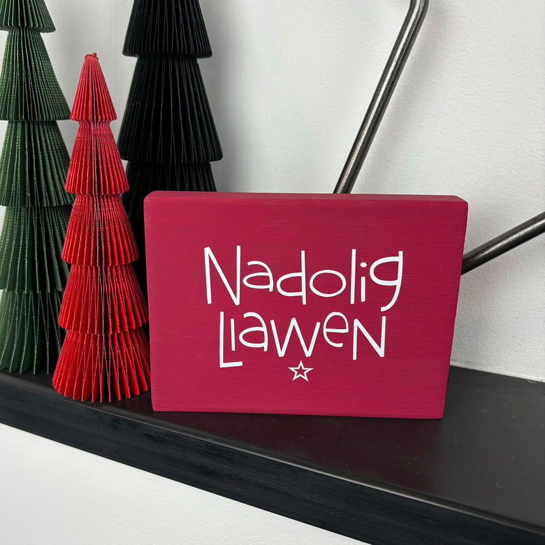 Nadolig Llawen block sign - red