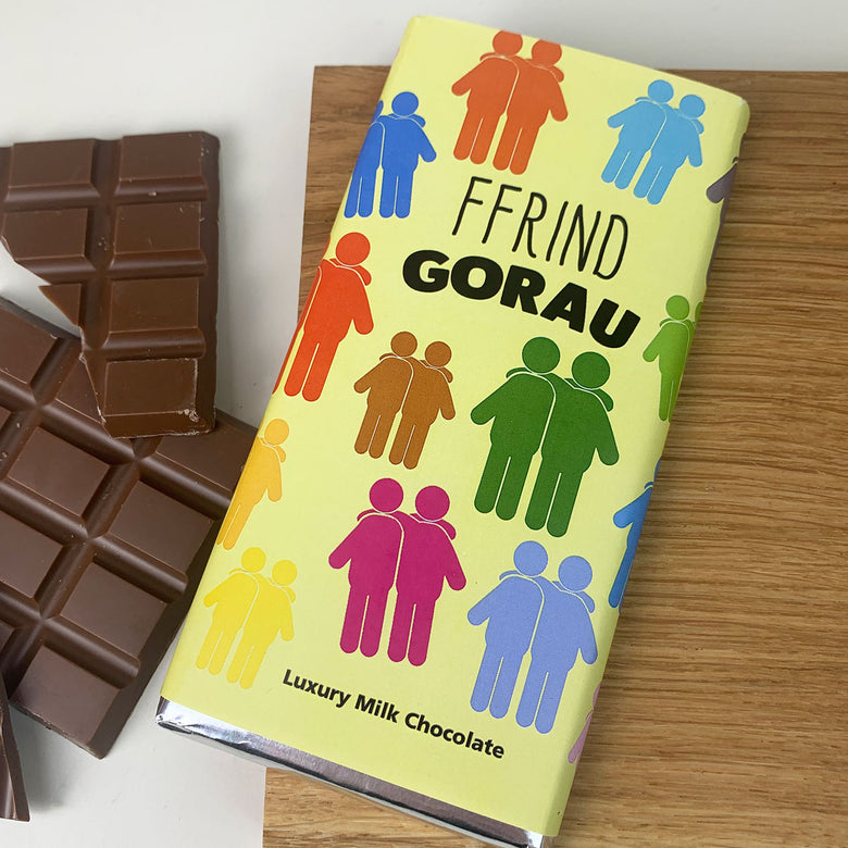 Ffrind gorau chocolate bar, Welsh Food Gift, Welsh Gift Ideas, Adra