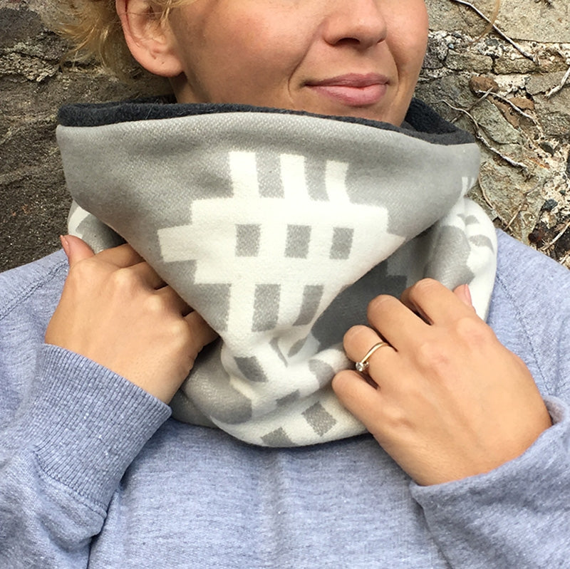 Welsh blanket snood scarf - charcoal lining